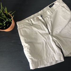 Polo Ralph Lauren Men’s 6” Khaki Short 32W